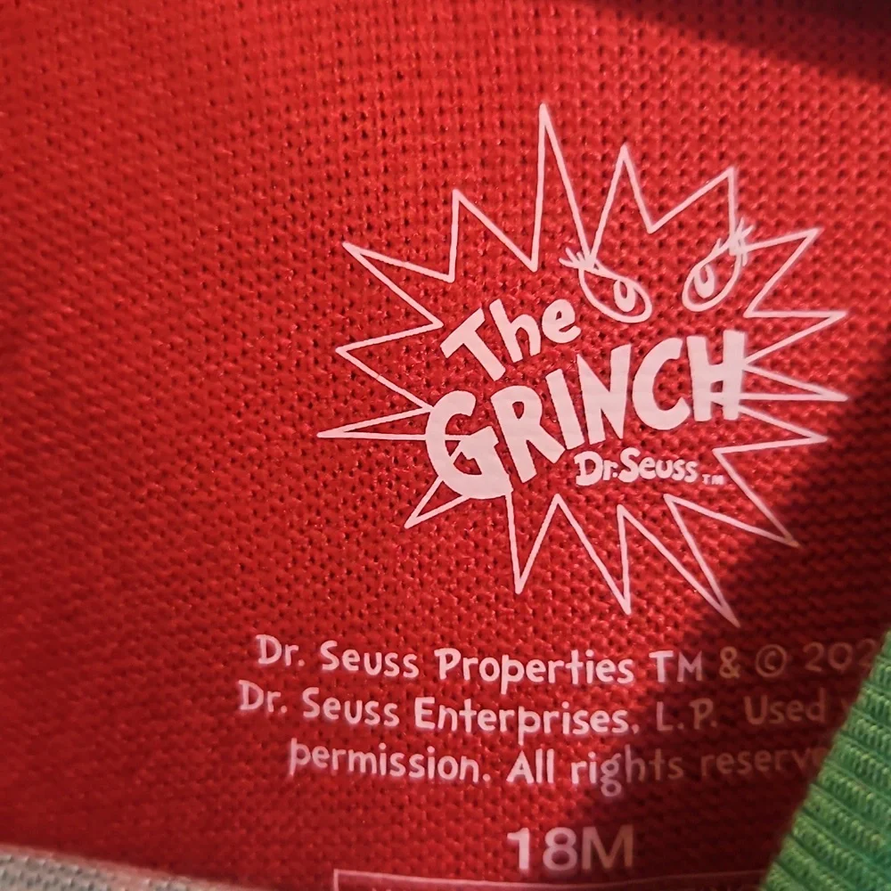 DR SEUSS THE GRINCH 4 PIECE YOUTH PJ SET: NEW WITH TAGS: SIZE 18 MTH
